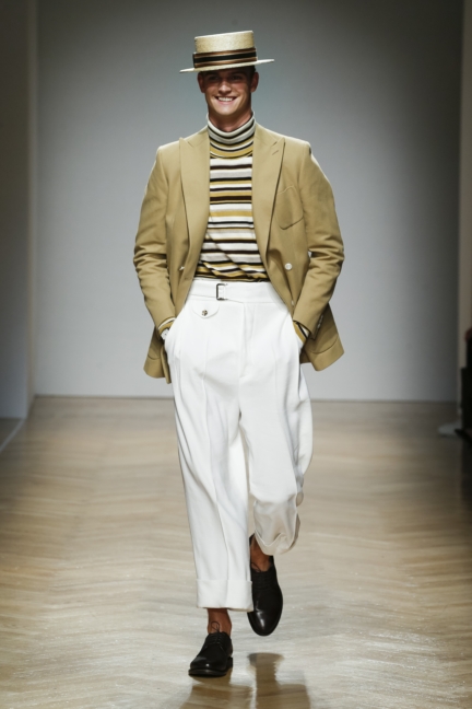 daks-milan-mens-ss-18-runway-13