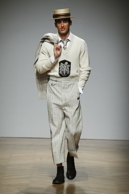 daks-milan-mens-ss-18-runway-14