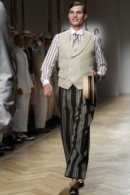 daks-milan-mens-ss-18-runway-35
