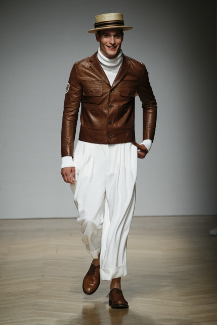 daks-milan-mens-ss-18-runway-37