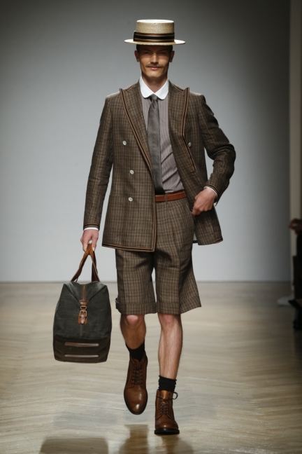 daks-milan-mens-ss-18-runway-4