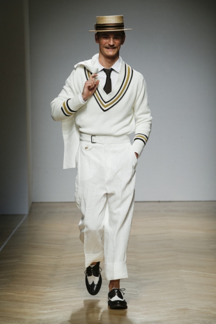 daks-milan-mens-ss-18-runway-7