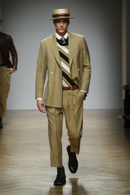 daks-milan-mens-ss-18-runway-8