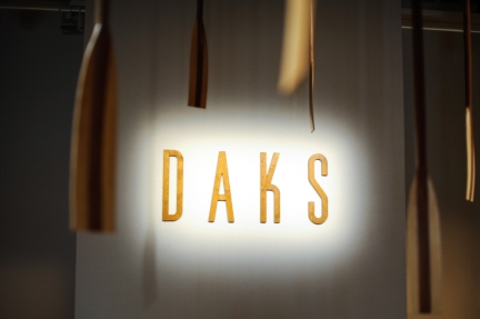 daks-milan-mens-ss-18-setup-5
