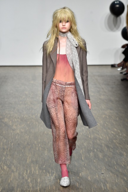 ss-2017_fashion-week-berlin_de_0011_dawid-tomaszewski_65311