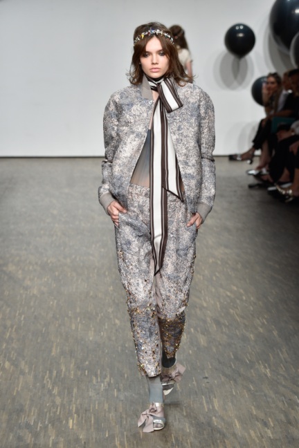 ss-2017_fashion-week-berlin_de_0015_dawid-tomaszewski_65307