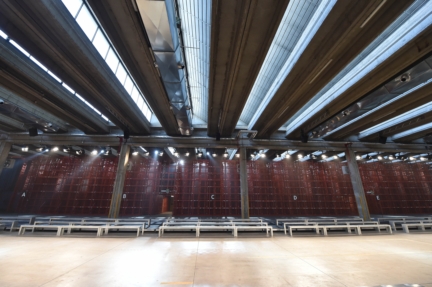 diesel-black-gold-milan-mens-ss-18-atmosphere-15