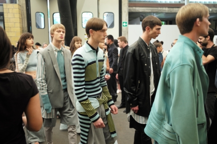 diesel-black-gold-milan-mens-ss-18-backstage-140