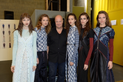 diesel-black-gold-milan-mens-ss-18-backstage-149