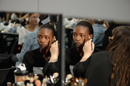 diesel-black-gold-milan-mens-ss-18-backstage-20