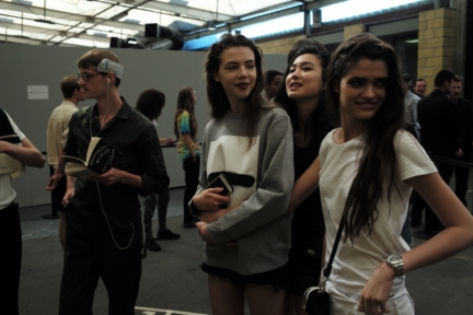 diesel-black-gold-milan-mens-ss-18-backstage-50