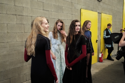 diesel-black-gold-milan-mens-ss-18-backstage-60