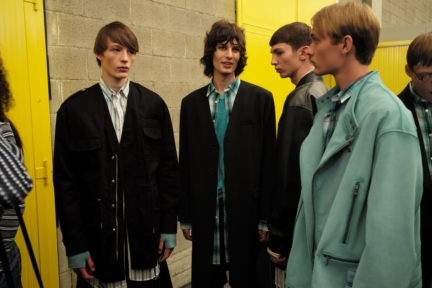 diesel-black-gold-milan-mens-ss-18-backstage-84