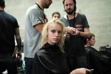 diesel-black-gold-milan-mens-ss-18-backstage-9