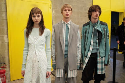 diesel-black-gold-milan-mens-ss-18-backstage-99