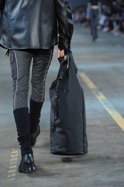 diesel-black-gold-milan-mens-ss-18-detail-23