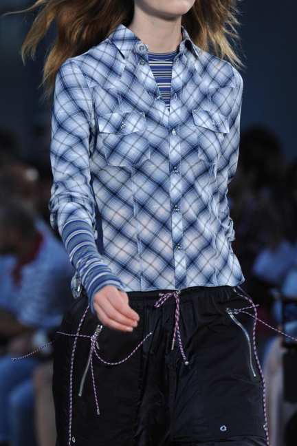 diesel-black-gold-milan-mens-ss-18-detail-4