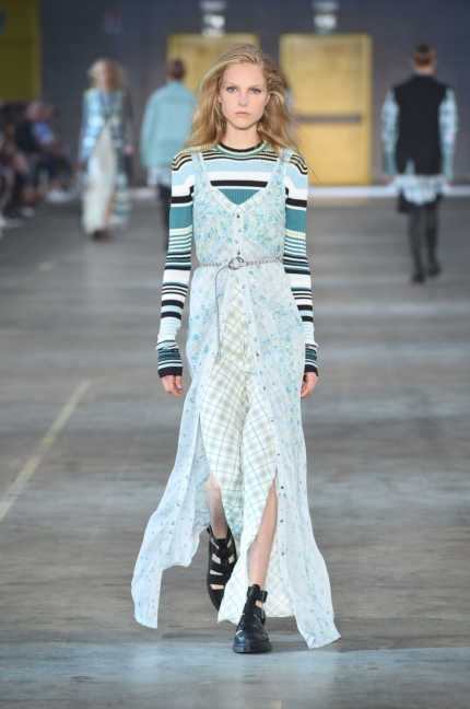 diesel-black-gold-milan-mens-ss-18-runway-25