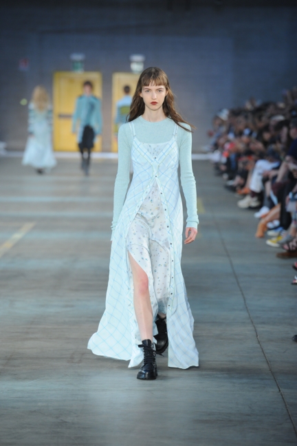 diesel-black-gold-milan-mens-ss-18-runway-29