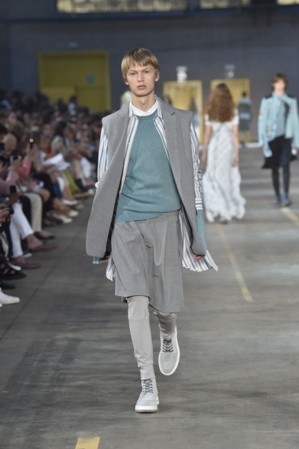 diesel-black-gold-milan-mens-ss-18-runway-30