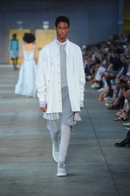 diesel-black-gold-milan-mens-ss-18-runway-35