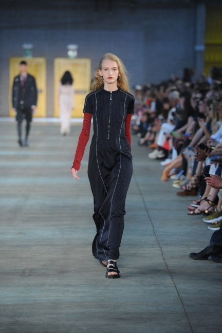 diesel-black-gold-milan-mens-ss-18-runway-41