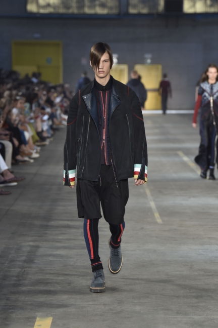 diesel-black-gold-milan-mens-ss-18-runway-51