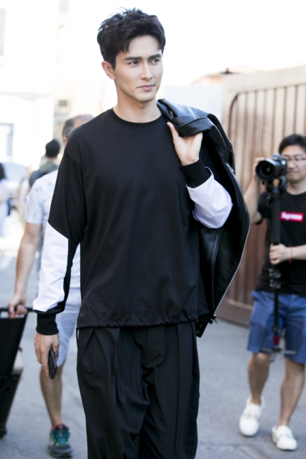 diesel-black-gold-milan-mens-ss-18-street-style-3