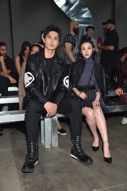 017_gao-wei-guangtang-yi-xin_tan_6753