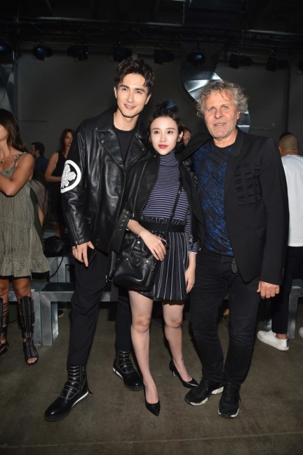 030_gao-wei-guangtang-yi-xinrenzo-rosso_tan_6912