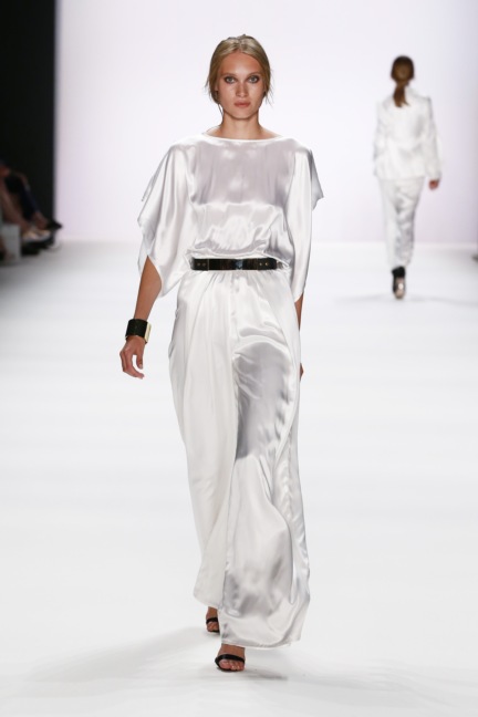 ss-2017_fashion-week-berlin_de_0036_dimitri_66319