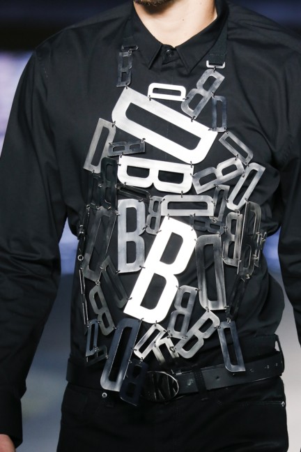 dirk-bikkemberg-milan-mens-ss-17-backstage-29