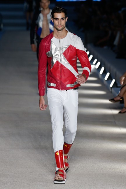 dirk-bikkemberg-milan-mens-ss-17-runway-10