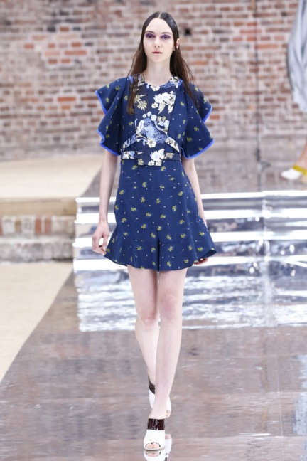 ss-2017_fashion-week-berlin_de_0002_dorothee-schumacher_65651