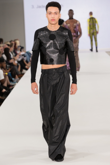 uca_epson_300dpi_017