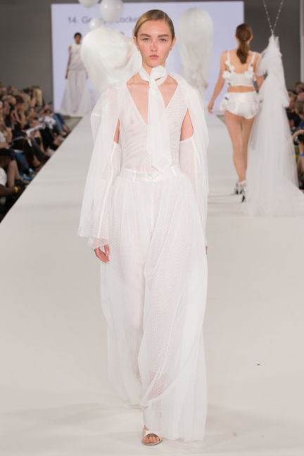 uca_epson_300dpi_095