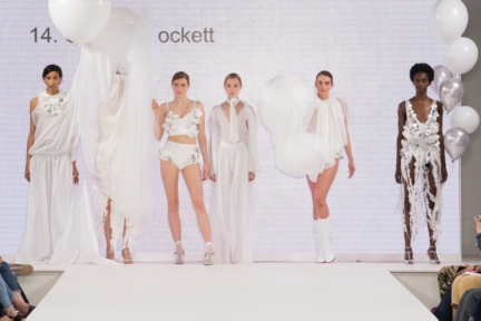 uca_epson_300dpi_098