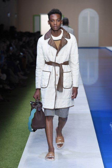 fendi-milan-mens-ss-17-23