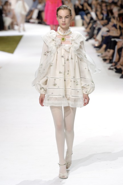 giambattista-valli-haute-couture-aw-16-10