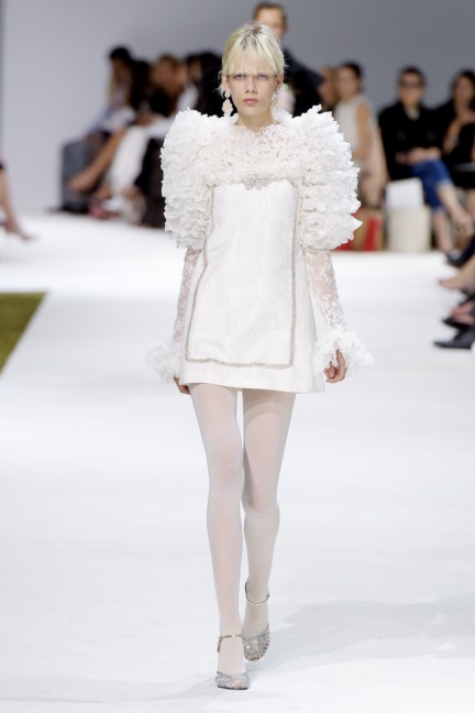 giambattista-valli-haute-couture-aw-16-26