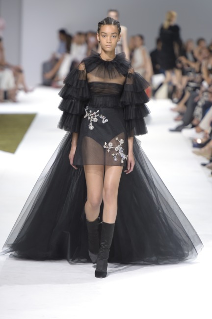 giambattista-valli-haute-couture-aw-16-29
