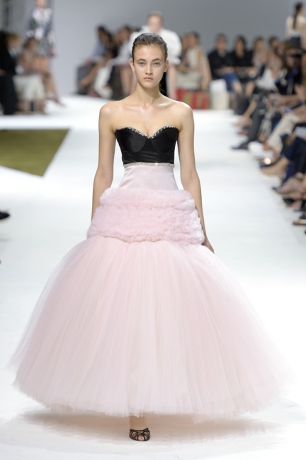 giambattista-valli-haute-couture-aw-16-33