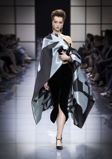 giogio-armani-haute-couture-aw-16-35