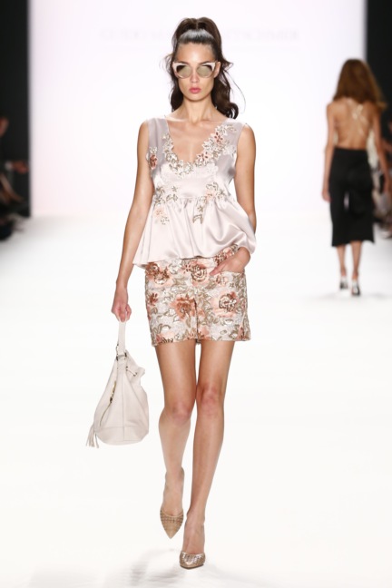 ss-2017_fashion-week-berlin_de_0042_guido-maria-kretschmer-berlin_66061