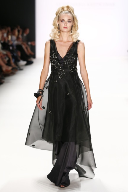 ss-2017_fashion-week-berlin_de_0069_guido-maria-kretschmer-berlin_66034