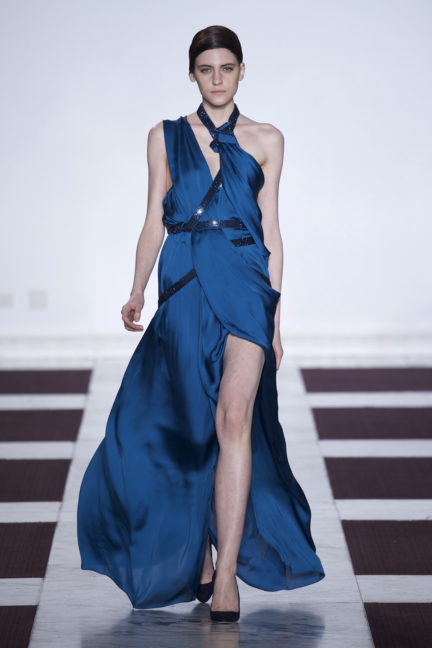 yiqing-yin-hcss15-11