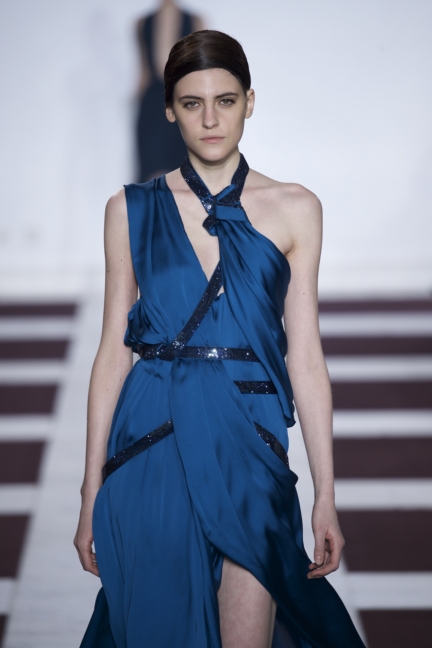 yiqing-yin-hcss15-11a