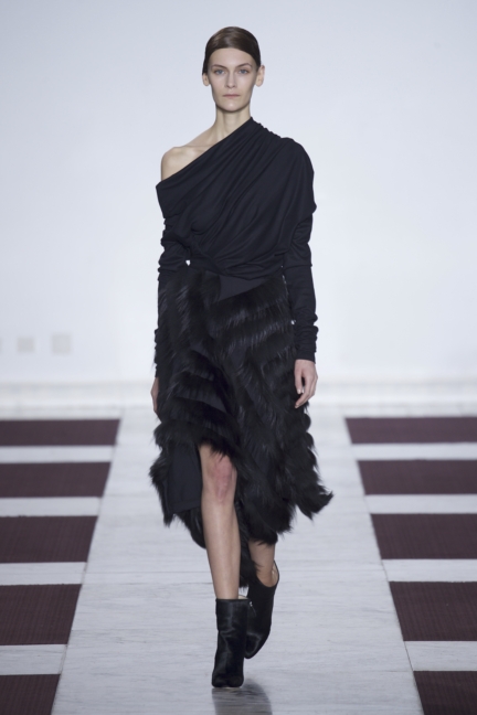 yiqing-yin-hcss15-13