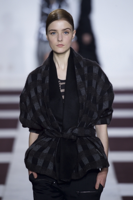 yiqing-yin-hcss15-15a