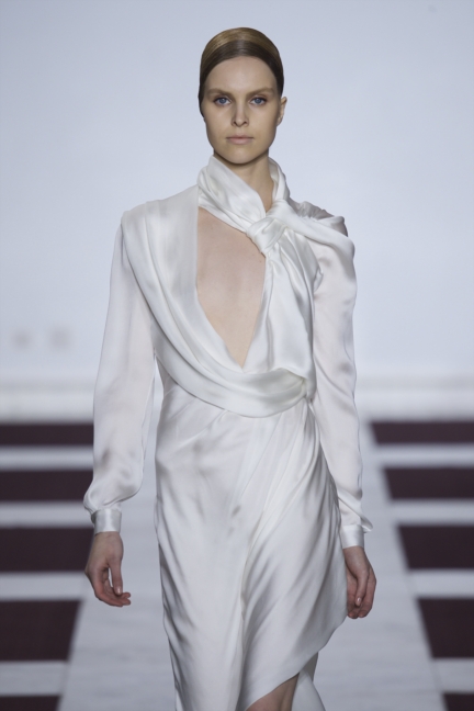 yiqing-yin-hcss15-24a